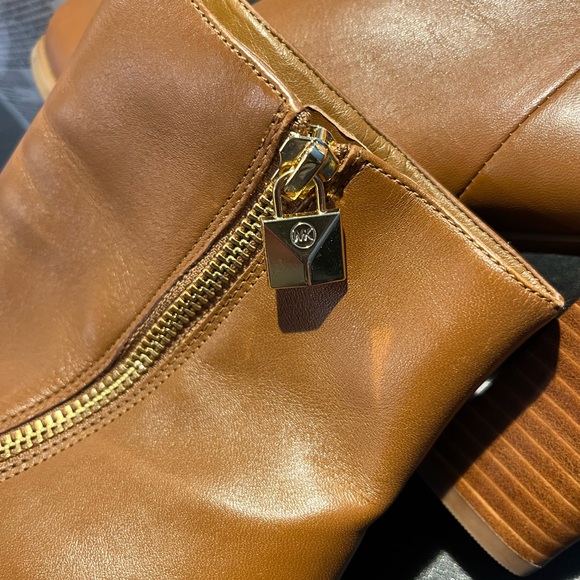 Michael Kors Frenchie Booties New Tan Boots - Picture 8 of 13